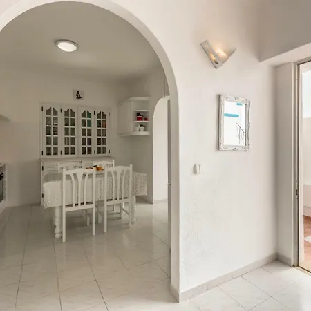Appartamento Fisherman's 2br 2ba Ac Wi-fi Albufeira